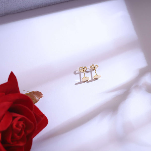 Golden Aura Layered Necklace Set