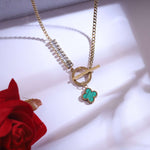Load image into Gallery viewer, Green Clover Charm Toggle Necklace Set