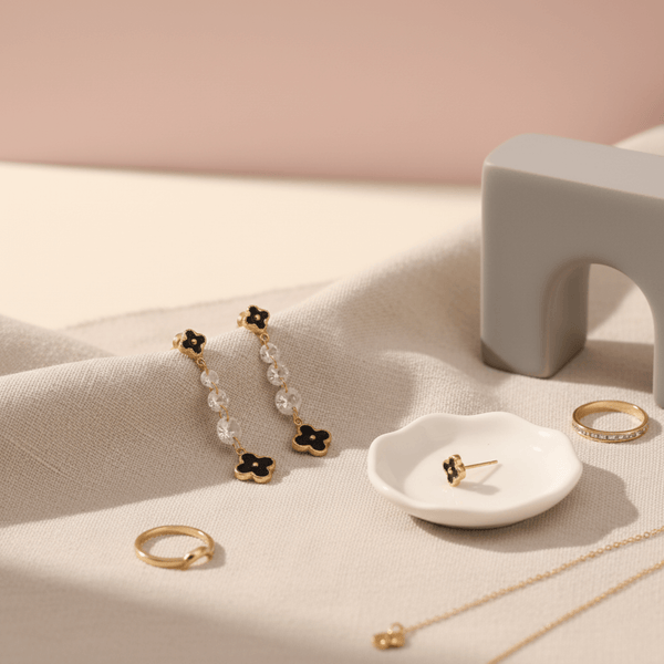 black-clover-crystal-drop-earrings-ser-346