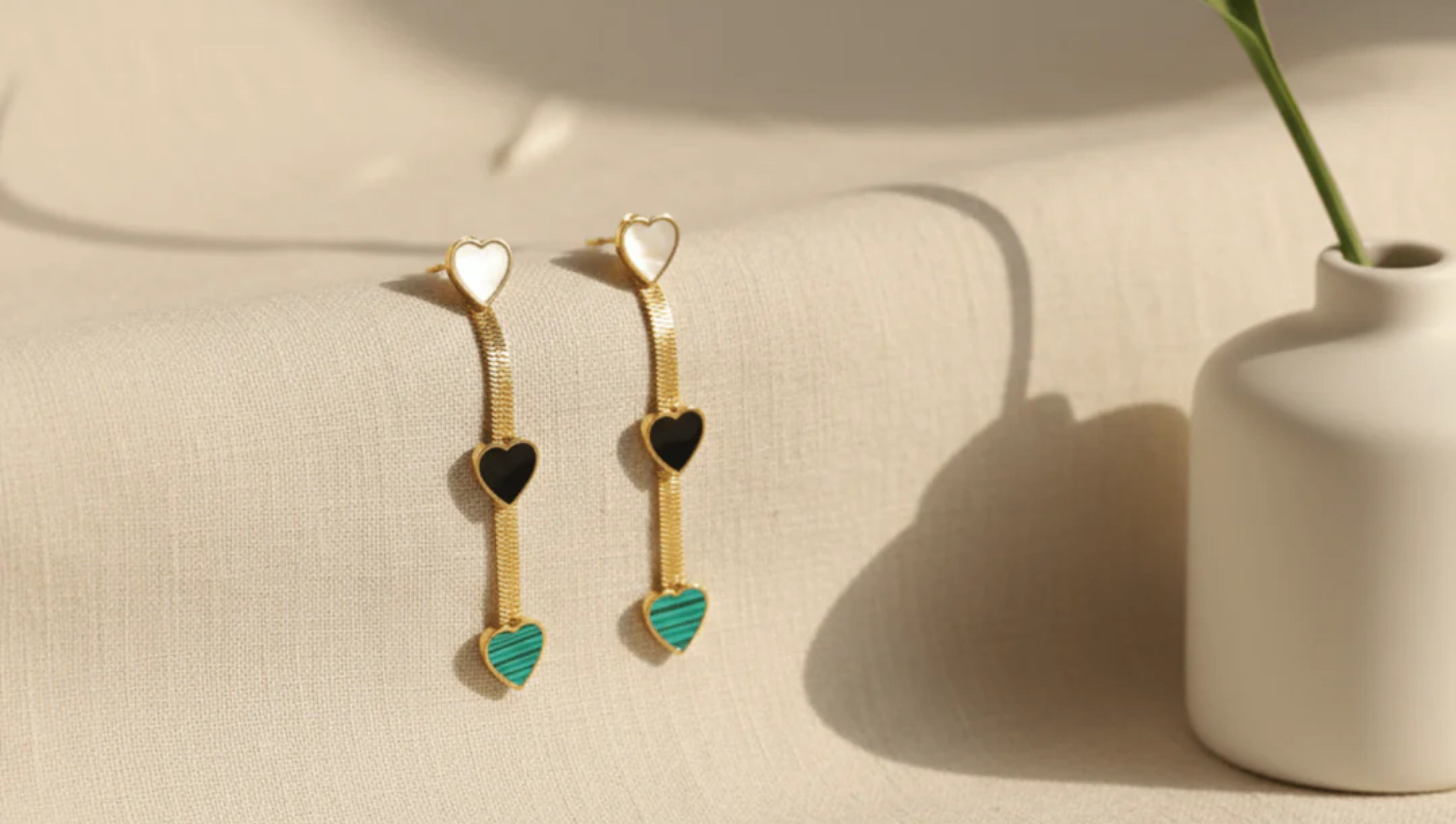 College Outfit Jewelry Guide: Budget-Friendly Styling
