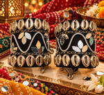 Load image into Gallery viewer, Black Gold Cowrie Leaf Mirror Cuff
