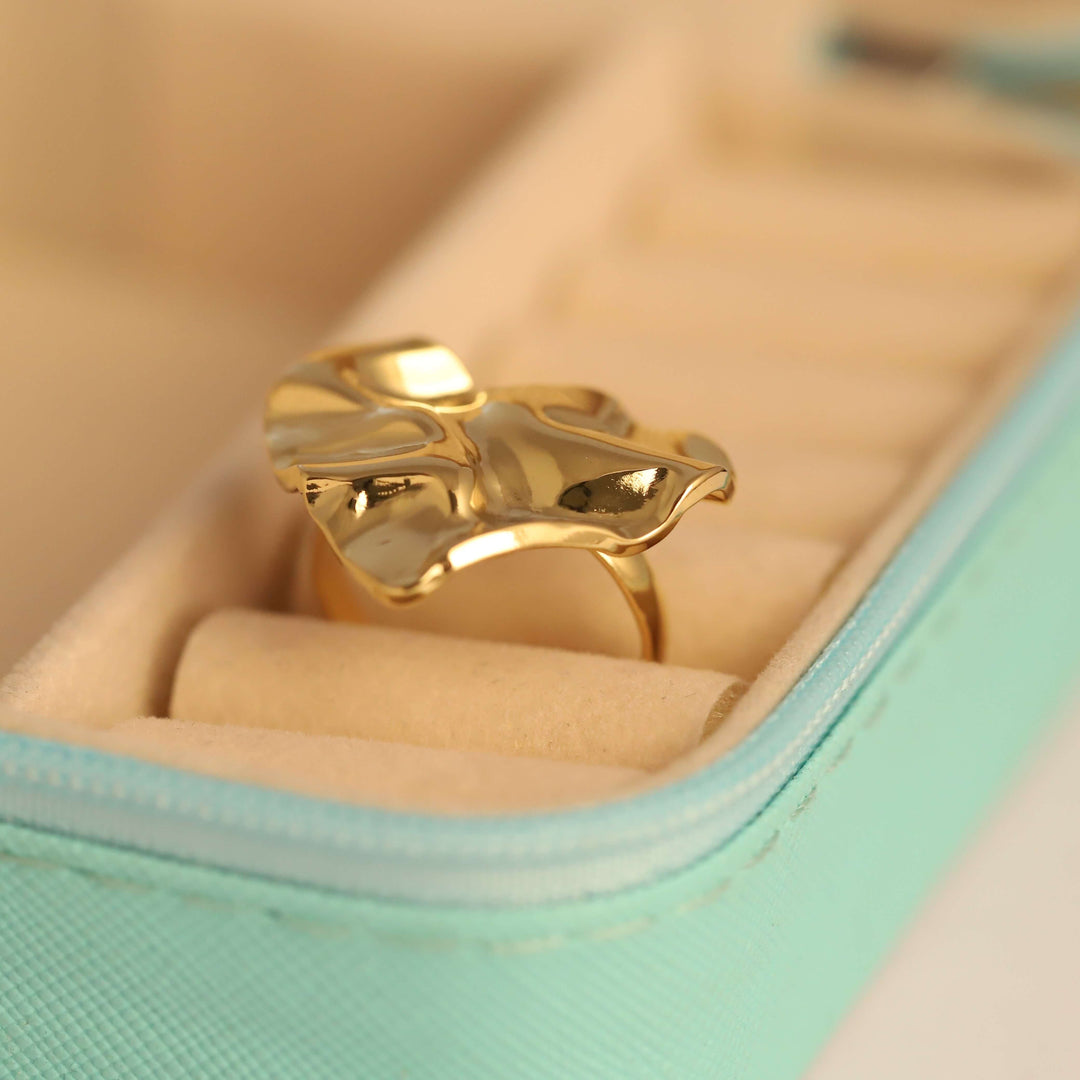 Golden Abstract Heart Statement Ring