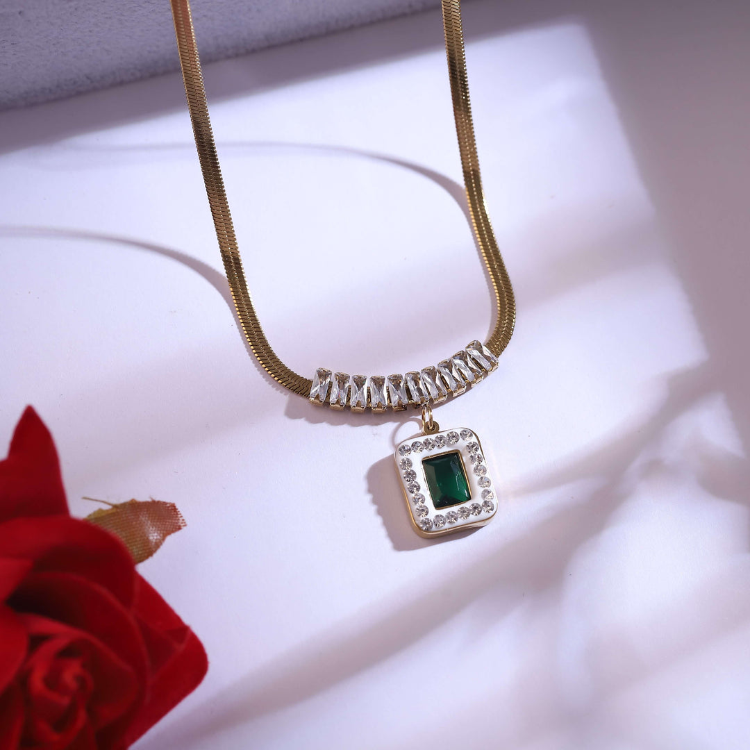 Royal Emerald Square Pendant Necklace & Earrings Jewelry Set