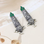 Load image into Gallery viewer, Dangling Earrings with Green Stones
