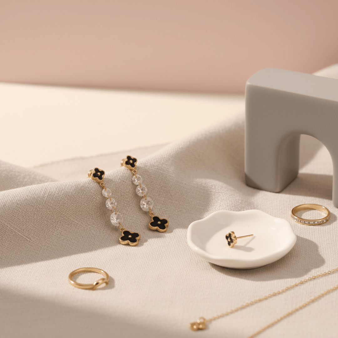 black-clover-crystal-drop-earrings-ser-346