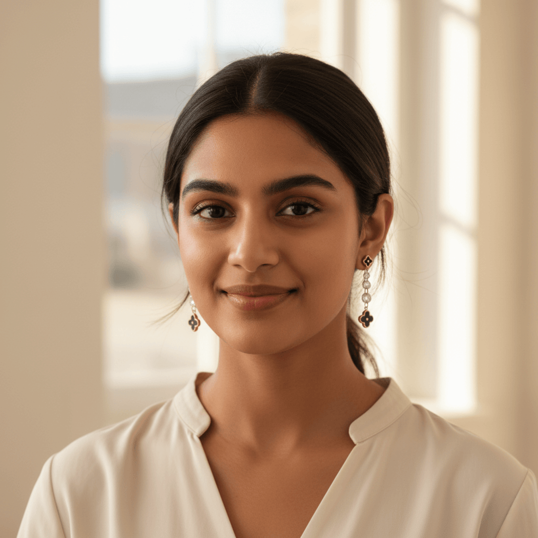 black-clover-crystal-drop-earrings-ser-346