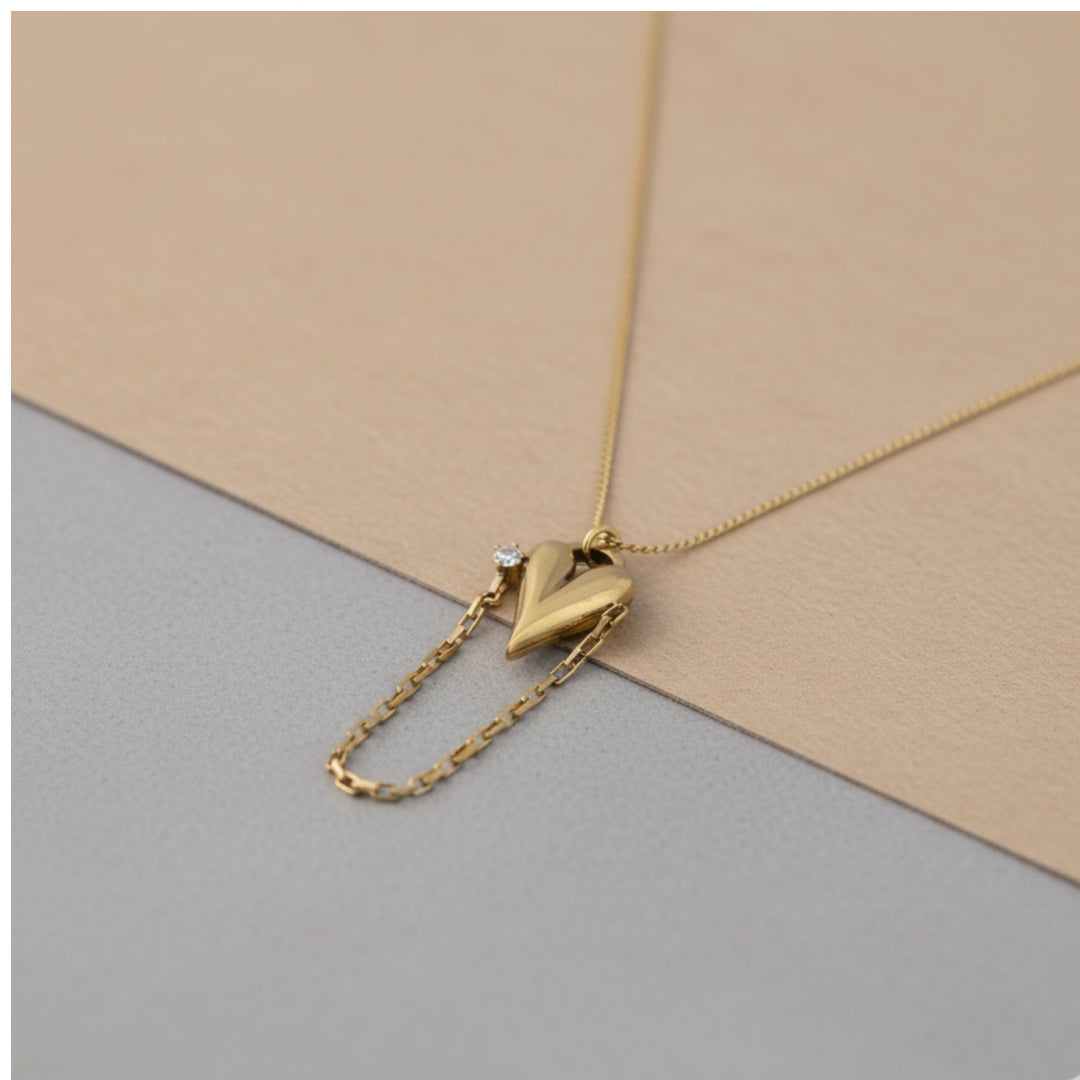 Golden Droplet Heart Pendant Necklace – Anti-Tarnish