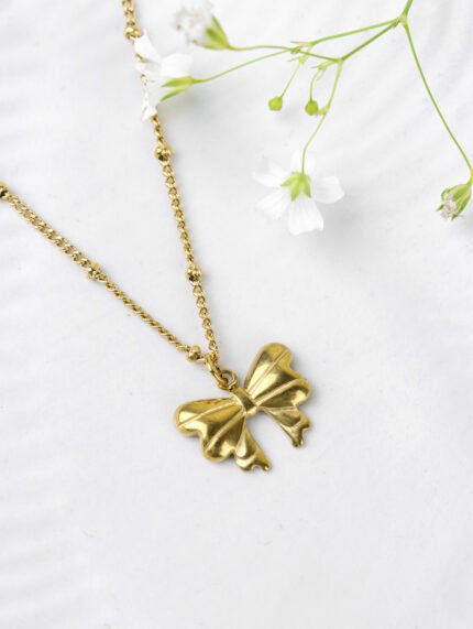 Gold Bow Pendant Necklace